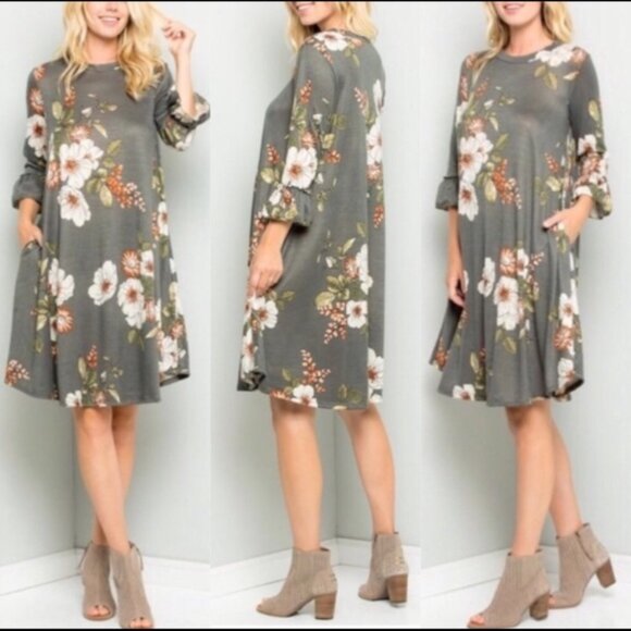 ✨ NEW ✨ Ultra-Soft Sage Green Floral Flowy Over-Sized Dress - Picture 1 of 4